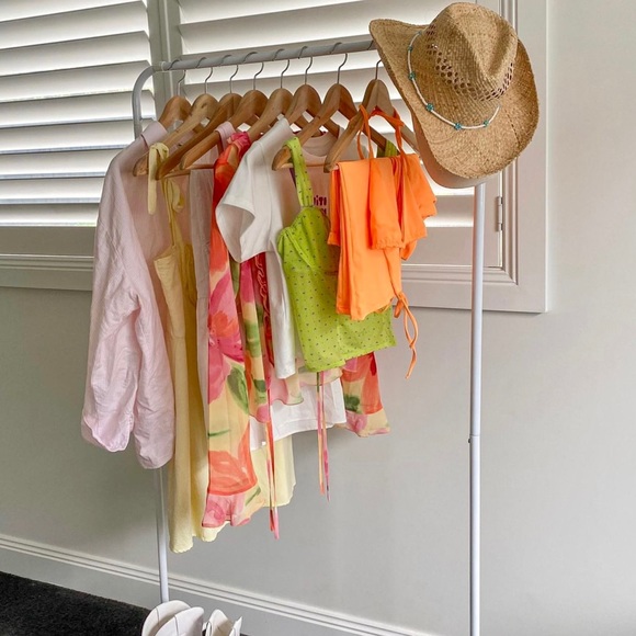 With Jean Fifi Ruffle Blouse - Picture 16 of 16